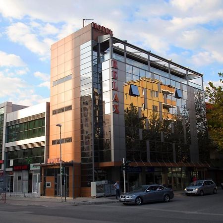 Hotel Relax Тирана Экстерьер фото