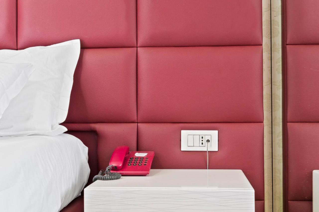 Hotel Relax Тирана Экстерьер фото