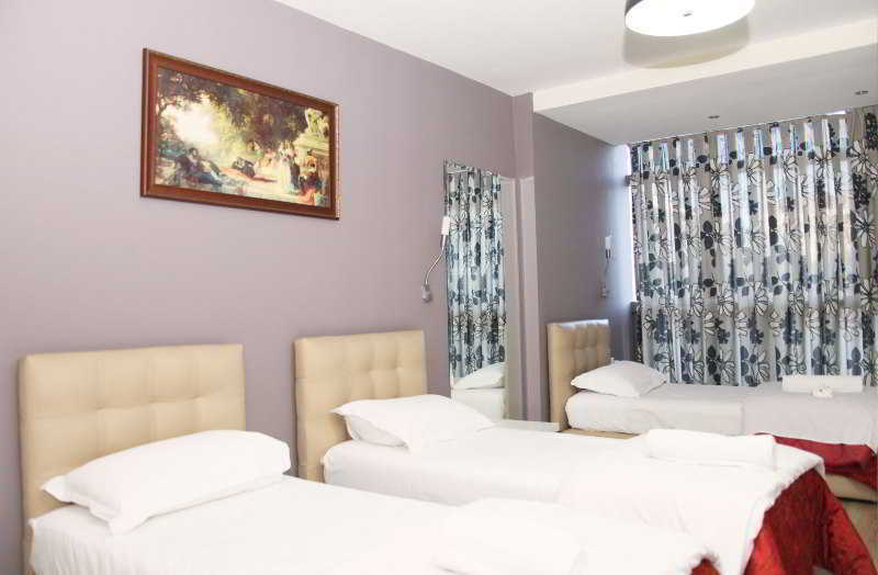 Hotel Relax Тирана Экстерьер фото