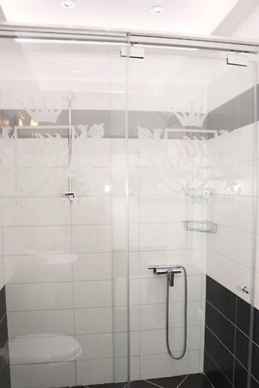 Hotel Relax Тирана Экстерьер фото