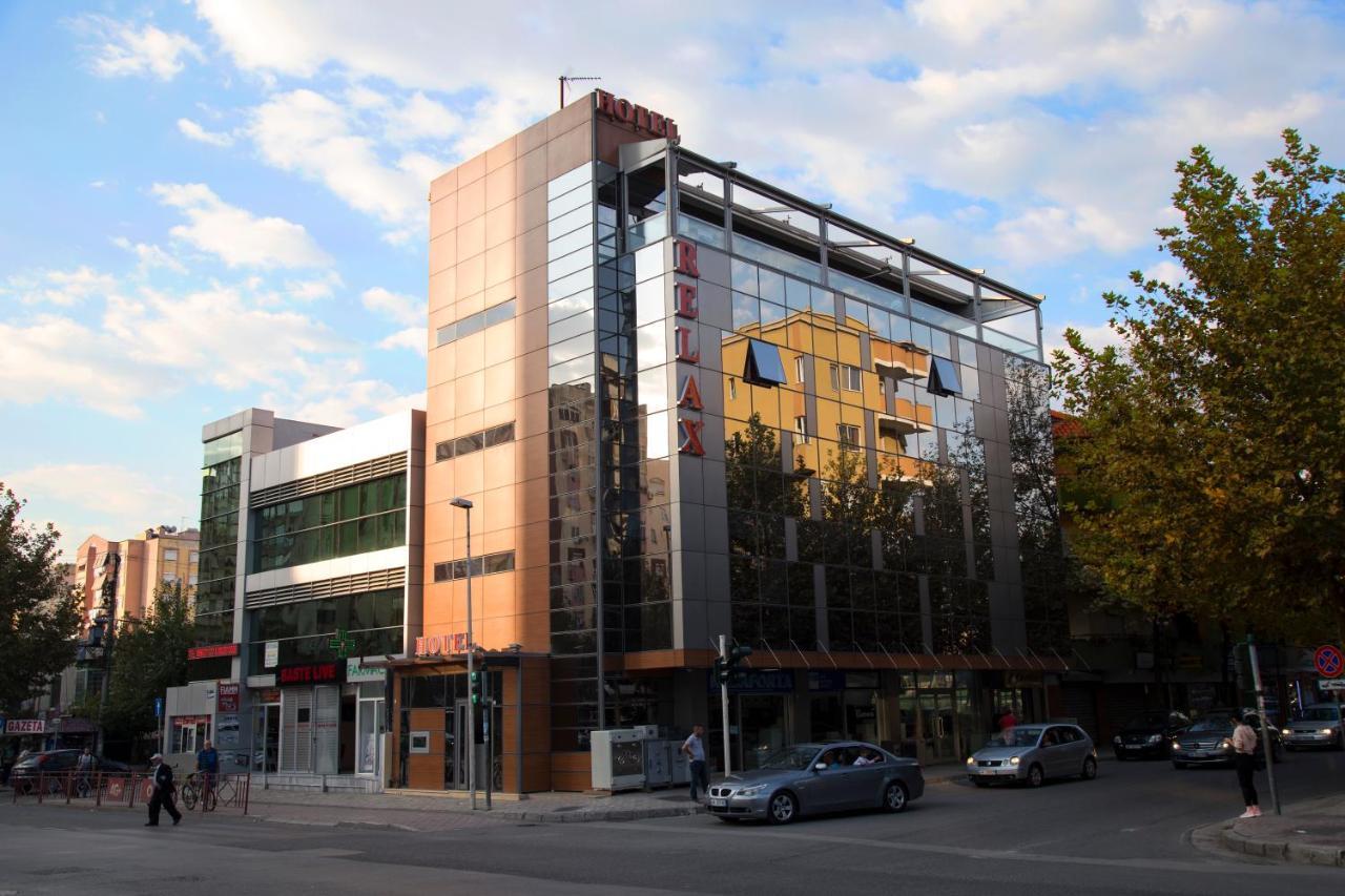 Hotel Relax Тирана Экстерьер фото